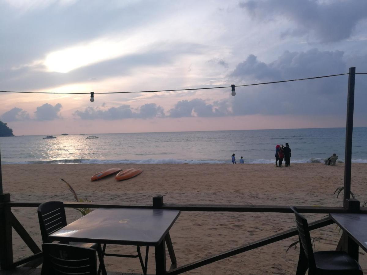 Rainbow Tioman Cottage Kampong Juara Extérieur photo