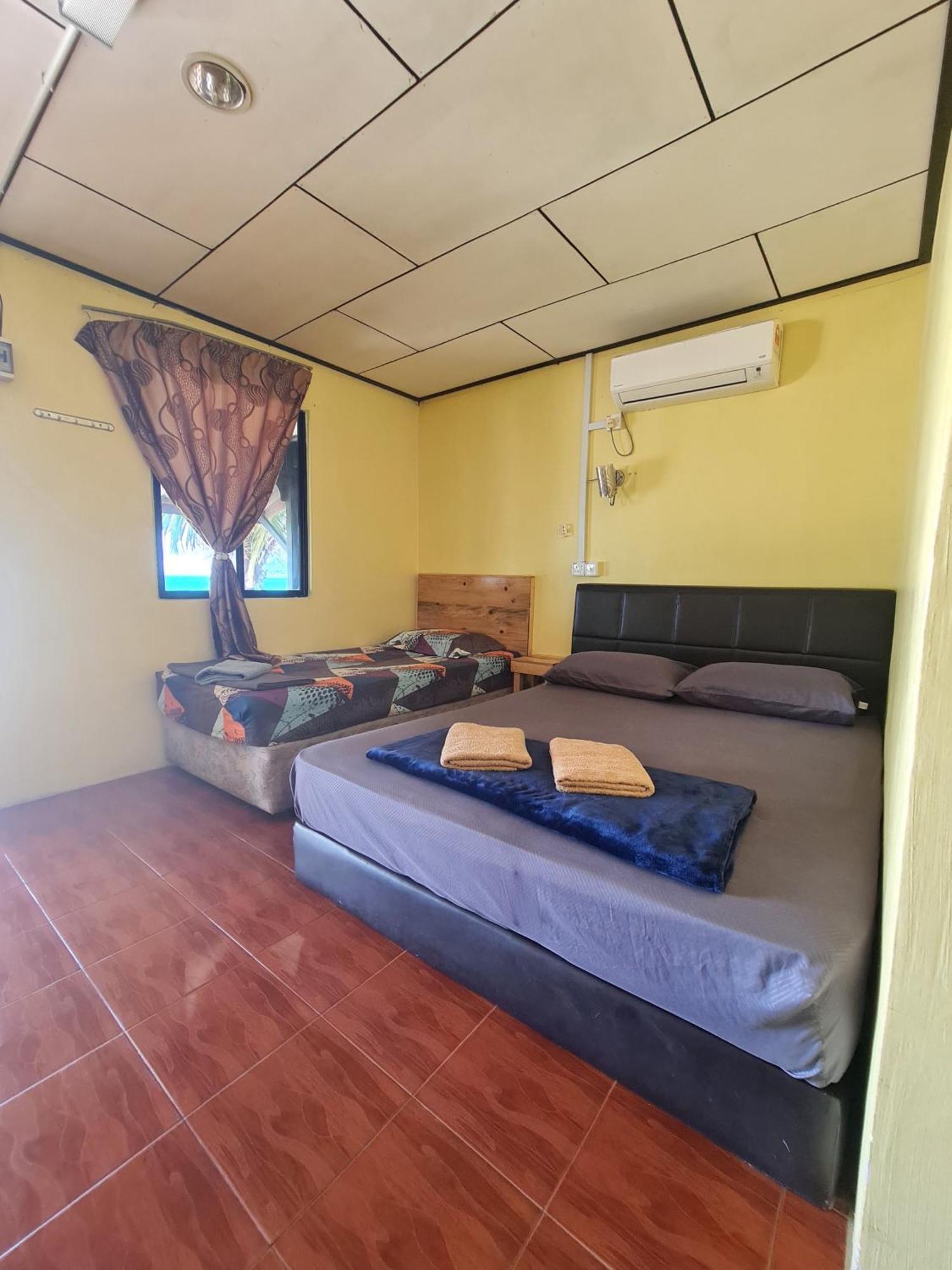 Rainbow Tioman Cottage Kampong Juara Extérieur photo