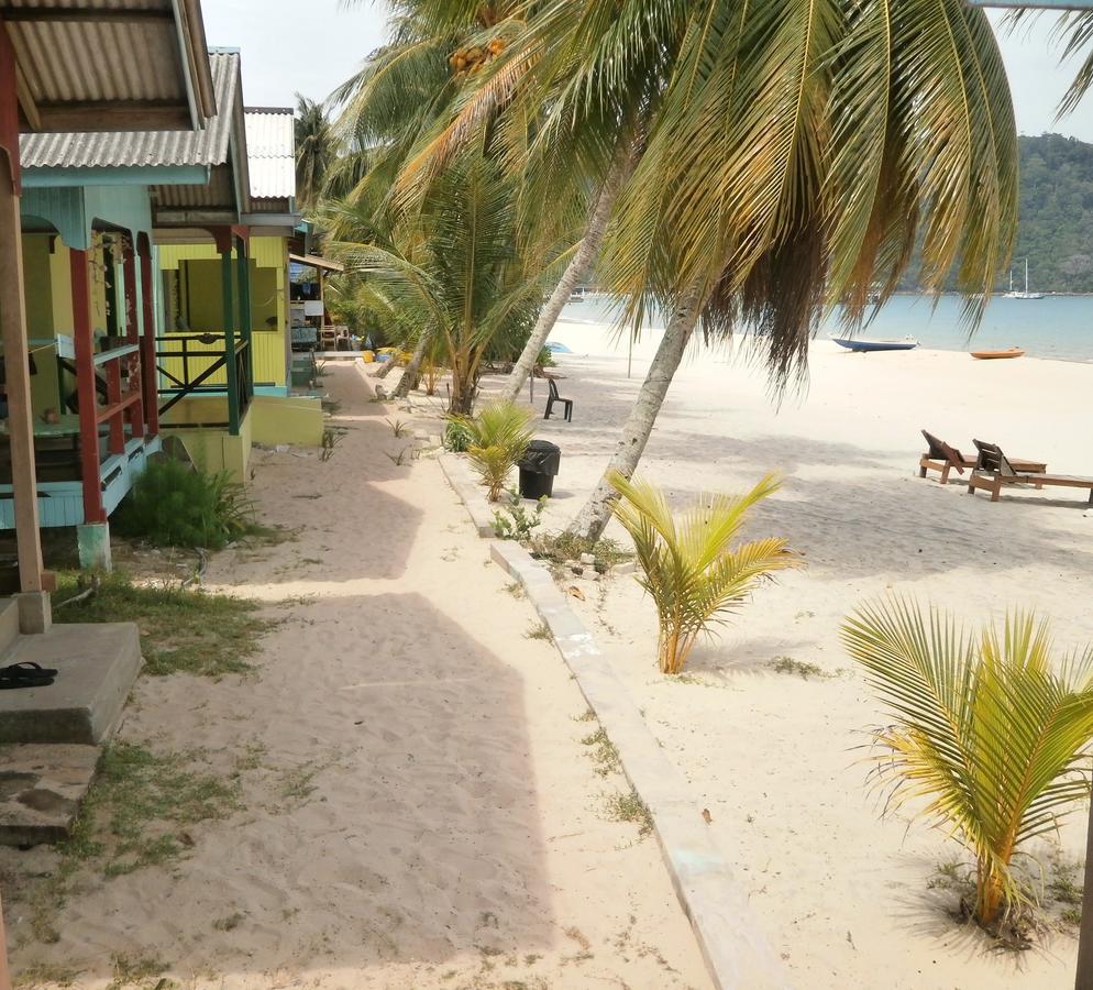 Rainbow Tioman Cottage Kampong Juara Extérieur photo