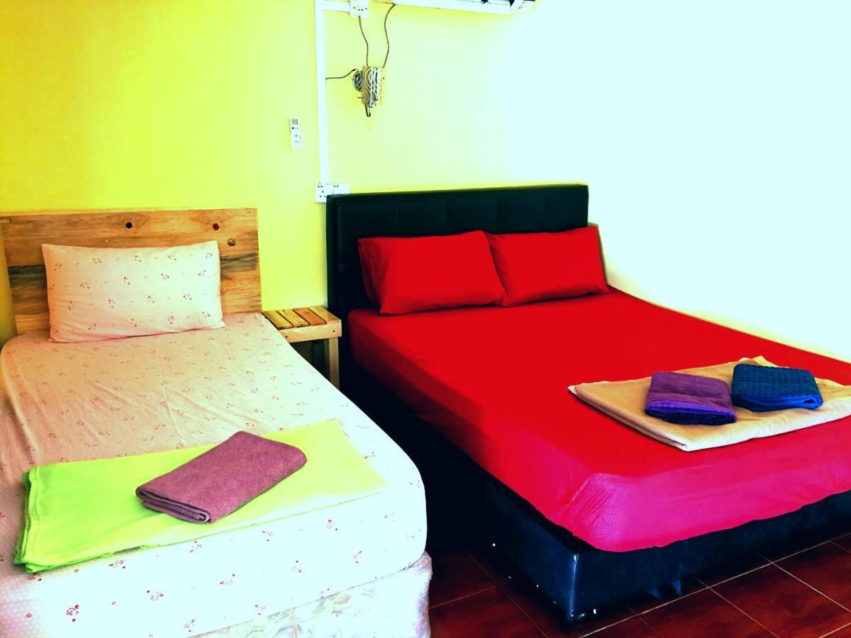 Rainbow Tioman Cottage Kampong Juara Extérieur photo